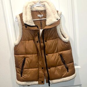 BNWT Calvin Klein brown women’s vest